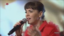 Yeşim Salkım & Eda Özülkü - Bir Demet Yasemen - Düetler