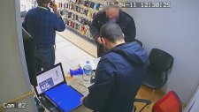 Mezuralı Hırsız (Hırsızlık Anı Kamerada) Beşiktaş , Şişli , Taksim , Mecidiyeköy Bu Adamı Arıyor.