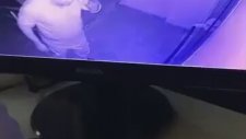Güzel Haber Alan Emekçi Dayının Zevke Gelmesi