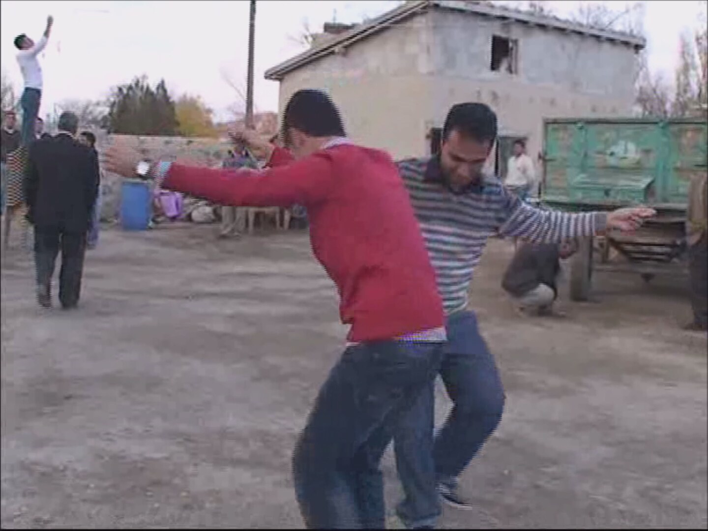 Tektoniği dans etmeyi öğrenmek (elektro dans) Tektoniği dans etmeyi öğrenmek (elektro dans)