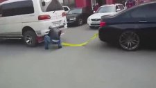 Dalgın Şoför Mitsubishi ile BMW M5'i Pert Etti