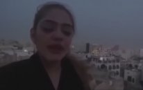 İlk Defa Ezan Sesi Duyan Kadın Ağlıyor