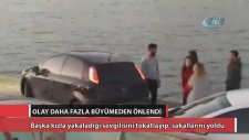 Başka Kızla Yakaladığı Sevgilisini Tokatlayıp Sakallarını Yoldu