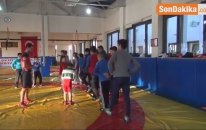 Milli Güreşçi Taha Akgül ile Mindere Çıkan Down Sendromlu Emirhan Dünyaya Örnek Oluyor