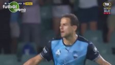 Eski Beşiktaşlı Bobo hat-trick yaptı!