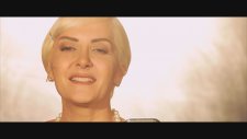 Gamze Canyurt - Dünyaya Geldim Gülmek İçin