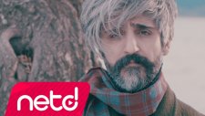 Manuş Baba - Dönersen Islık Çal