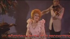 Neşe Karaböcek - Arım Balım Peteğim