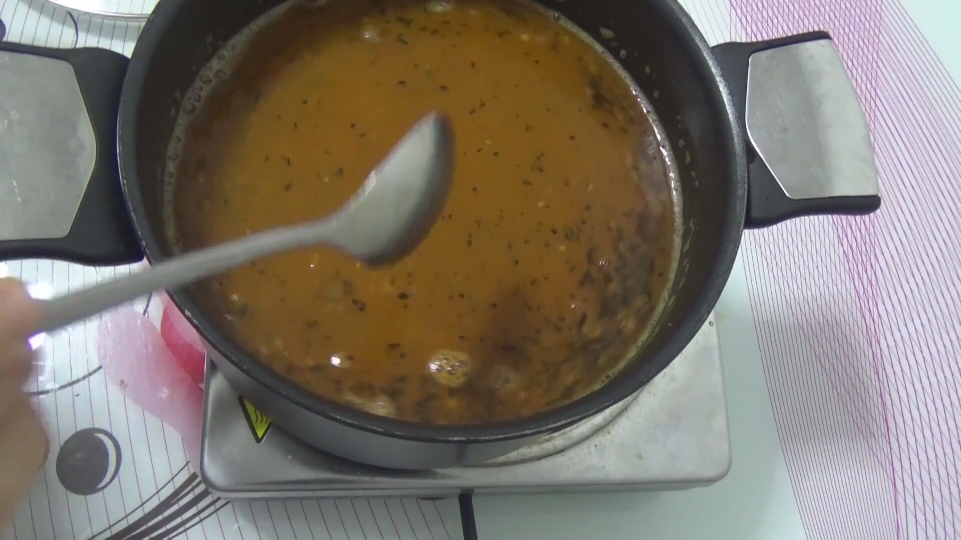 Kıymalı Yeşil Mercimek Çorbası Tarifi Kıymalı Yeşil Mercimek Çorbası Tarifi