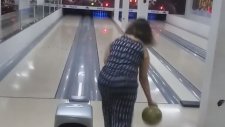 Bowling Topu Nasıl Atılmaz