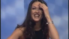 Meltem Cumbul'dan Neşe Karaböcek Taklidi