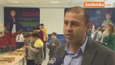 Okul Okul Dolaşıp Çocuklara Böcekleri Anlatıyorlar