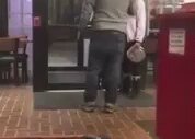 Amerika'da Türk Pizzacı Zenci Kadını Dövdü