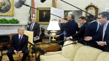 Donald Trump, CNN Muhabiri Jim Acosta'yı Oval Ofis'ten Kovdu