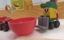 Blaze ve Lifty Leo Junior İçin Pasta Yapıyorlar! - Cake For Leo