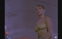Hülya Avşar - Manken Fotomodel Bikinili