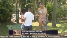 Parkta Uluorta Soyunan Şakacı Hatun