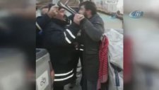 Atık Malzeme Toplayan Gençle Zabıtanın Tartışması