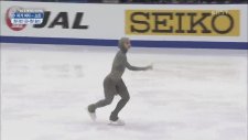 Buz Pateni Yapan Türbanlı Sporcu