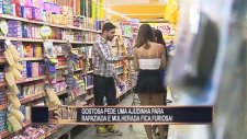 Markette Eğilince Frikik Veren Hatun Şakası