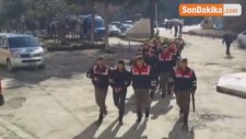 Alacak Verecek Meselesi Yüzünden Araçtakileri Kurşunladılar