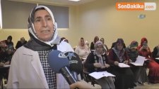 İlk Kez Kalem Tutan Kadınların Heyecanı Duygulandırdı