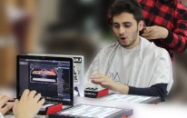 Saçımı Kestirirken Şarkı Yapmak!