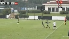 U21 Derbisinde İnsanlık Dışı Faul Yapan Futbolcu