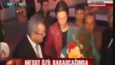 Nerde Kaldın Sopayı Yiyeceksin - Mesut Özil