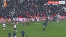 Quaresma İle Josef Arasında Gerginlik Yaşandı! Quaresma Kırmızı Kart Gördü