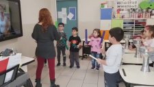 Öğrenci etkinliği Ritim Performansı Emel Özcan Ümraniye Mektebim mektebim okulu aykut öğretmen
