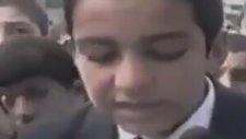 Saçlarını Kestiren Hocalarına İsyan Eden Çocuklar (Nostalji)