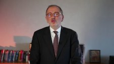 Fatih Altaylı: Seni de Bir Kadın Doğurdu Hayvan