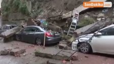 Cihangir'de İstinat Duvarı Çöktü