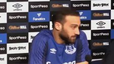 İngiliz Muhabirlere Adının Telaffuzunu Öğreten Cenk Tosun