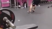 Kızlar İçin Spora Giden Adamdan Ne Beklenir