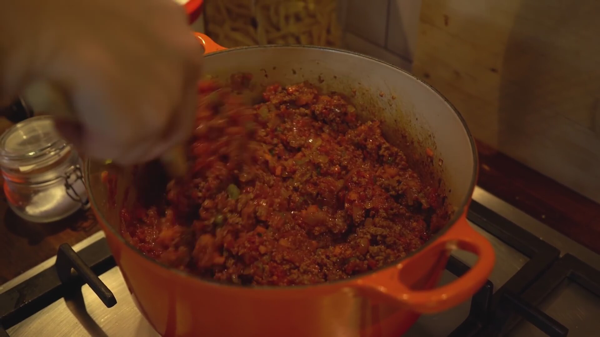 Bolonez Sos Nedir, Nasıl Yapılır Bolonez Sos Nedir, Nasıl Yapılır
