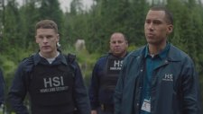 The Crossing 1. Sezon 2. Bölüm Fragmanı