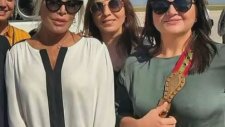 Sibel Can'ın Askeri Kışlaya Sütyensiz Gitmesi