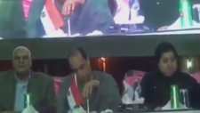Sisi'nin Vekillerinin Üzerine Dev Ekran Devrildi