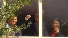 Bıyıksız Nakliyeci Sefer'in Arabasını Patlıyorlar - Arka Sıradakiler