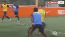 Fenerbahçe'yi Reddeden Ben Arfa, 1 Yıldır Maçlara Çıkmıyor