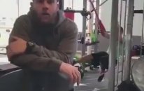 Fitness hocam beni 10 saniyeliğine yalnız bırakınca