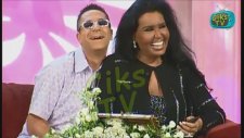 Mehmet Ali Erbil'in Bülent Ersoy'u Bile Ellemesi