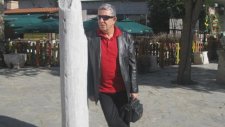 Zeki Müren - Dudaklarında Arzu