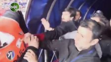Tolga Zengin ile güvenlik görevlisi arasında gerginlik