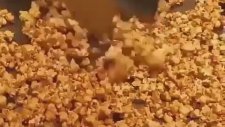 Bir Tuhaf Mısır Patlatma Yöntemi
