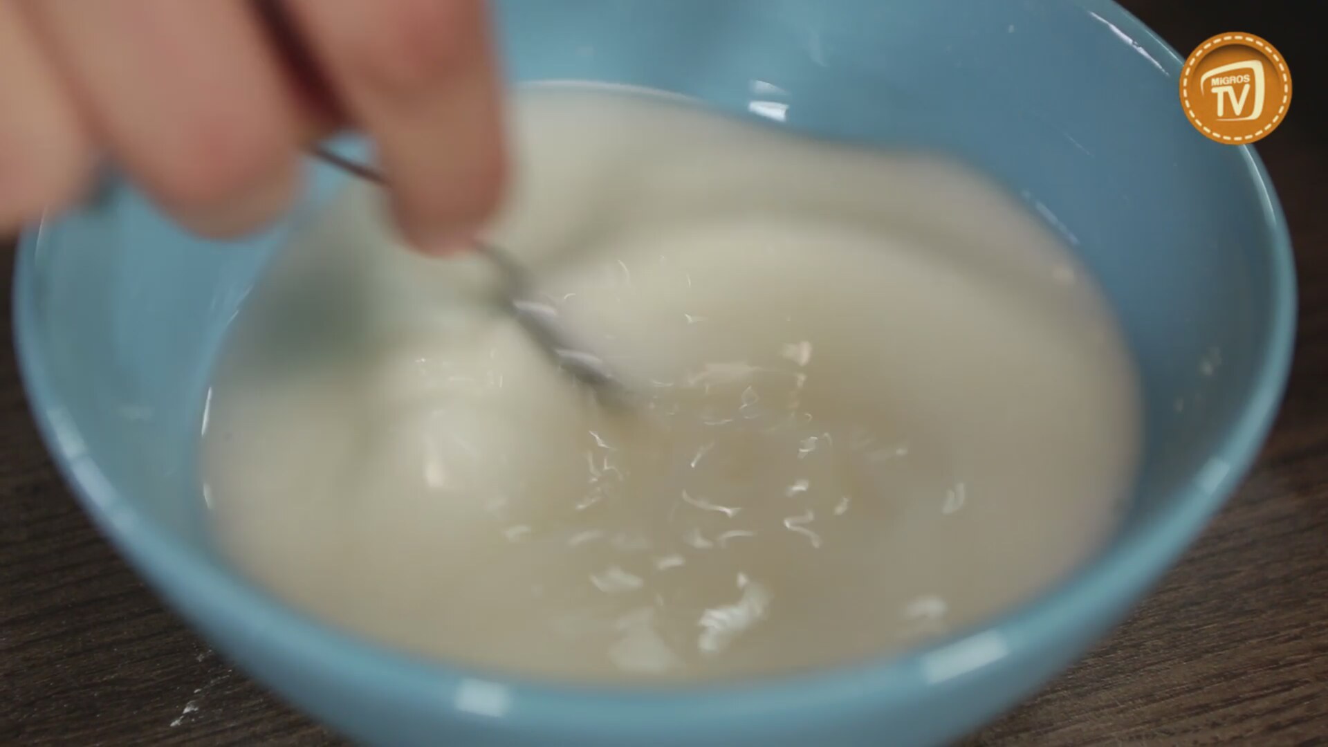 Su Muhallebisi Yapımı Videosu Su Muhallebisi Yapımı Videosu