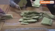 Seçmen Kütüğü Listeleri 2 Mayıs'ta Askıya Çıkacak