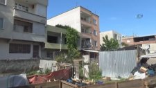 Ramazan Davullarını Balkonda Yapıyor